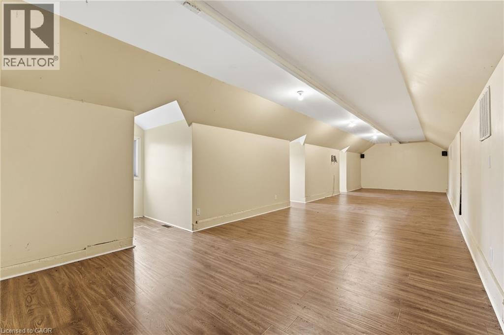 4276 Walker Road, Beamsville, Ontario  L0R 1B2 - Photo 38 - 40786494