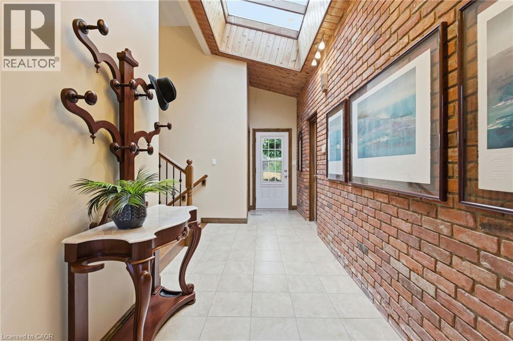 4276 Walker Road, Beamsville, Ontario  L0R 1B2 - Photo 8 - 40786494