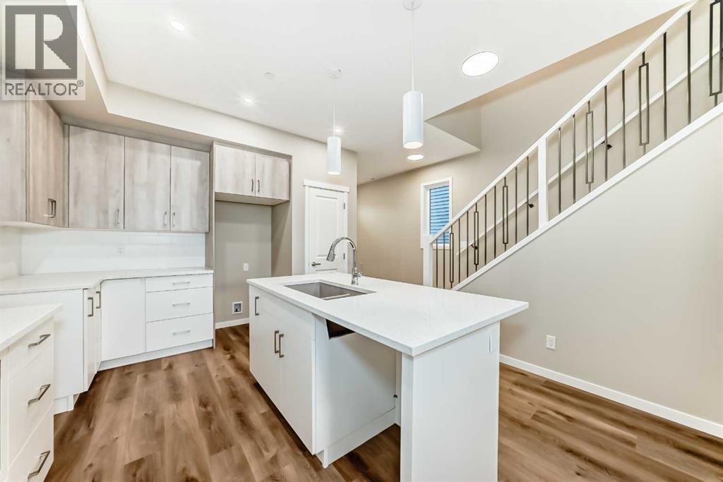 397 Hotchkiss Drive Se, Calgary, Alberta  T3S 0N1 - Photo 5 - A2268219