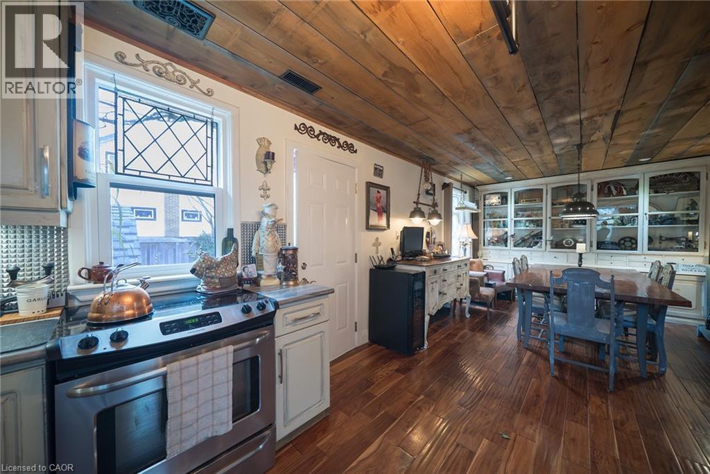 290 Hill Street E, Fergus, Ontario  Z1Z 1Z1 - Photo 7 - 40786473