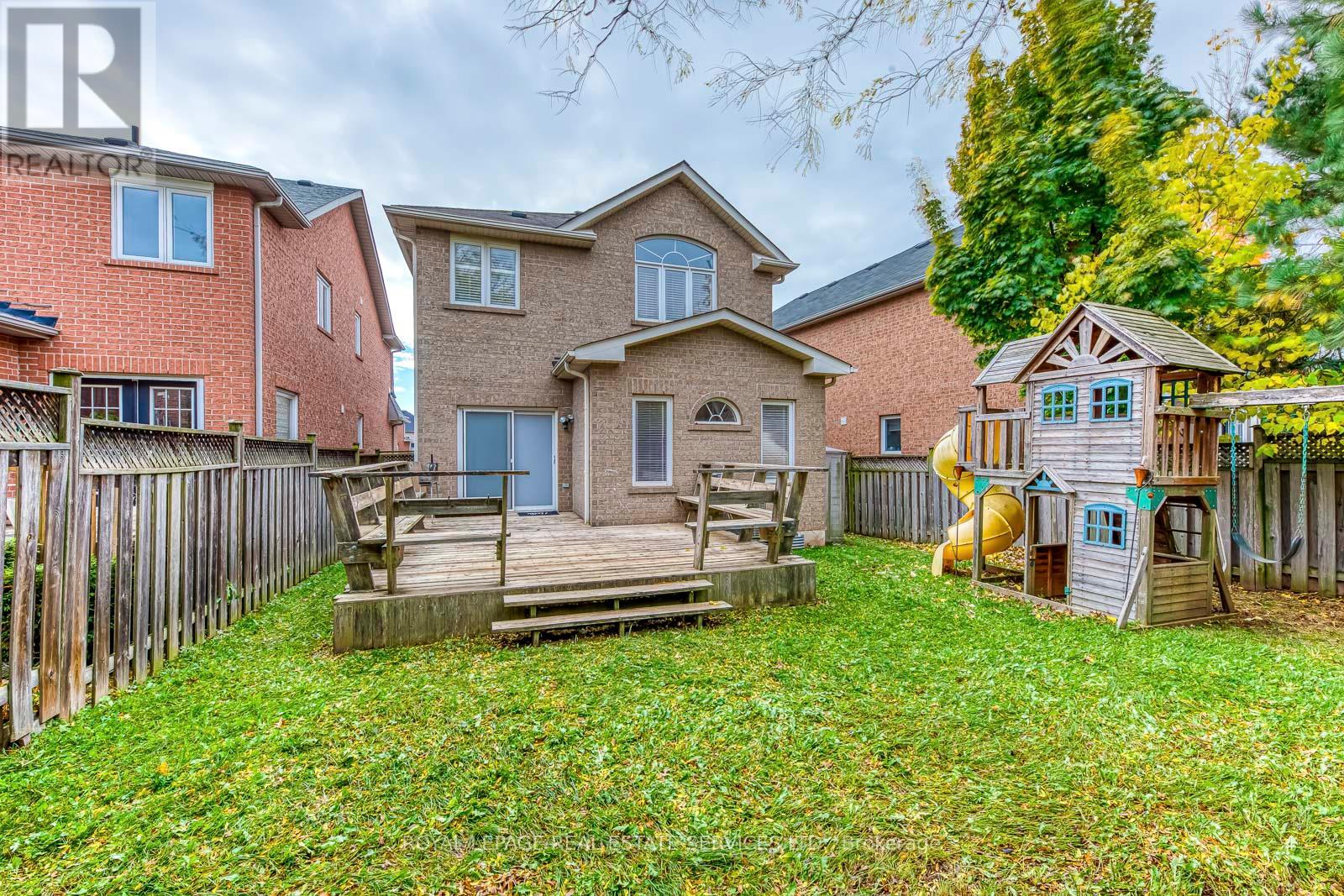 2457 Hilda Drive, Oakville, Ontario L6H 7N5 - Photo 45 - W12520654