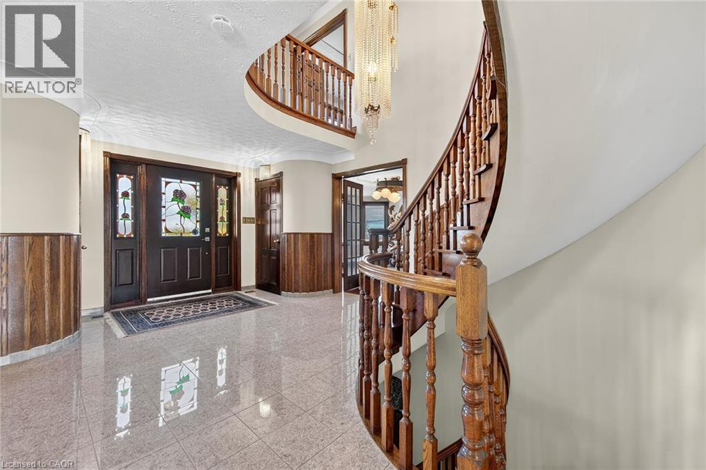 568 Ridge Road, Stoney Creek, Ontario  L8J 2Y6 - Photo 8 - 40786600