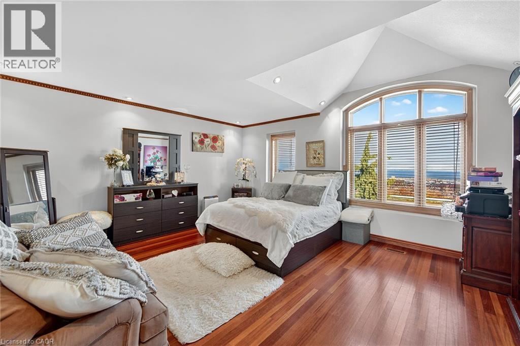 568 Ridge Road, Stoney Creek, Ontario  L8J 2Y6 - Photo 38 - 40786600