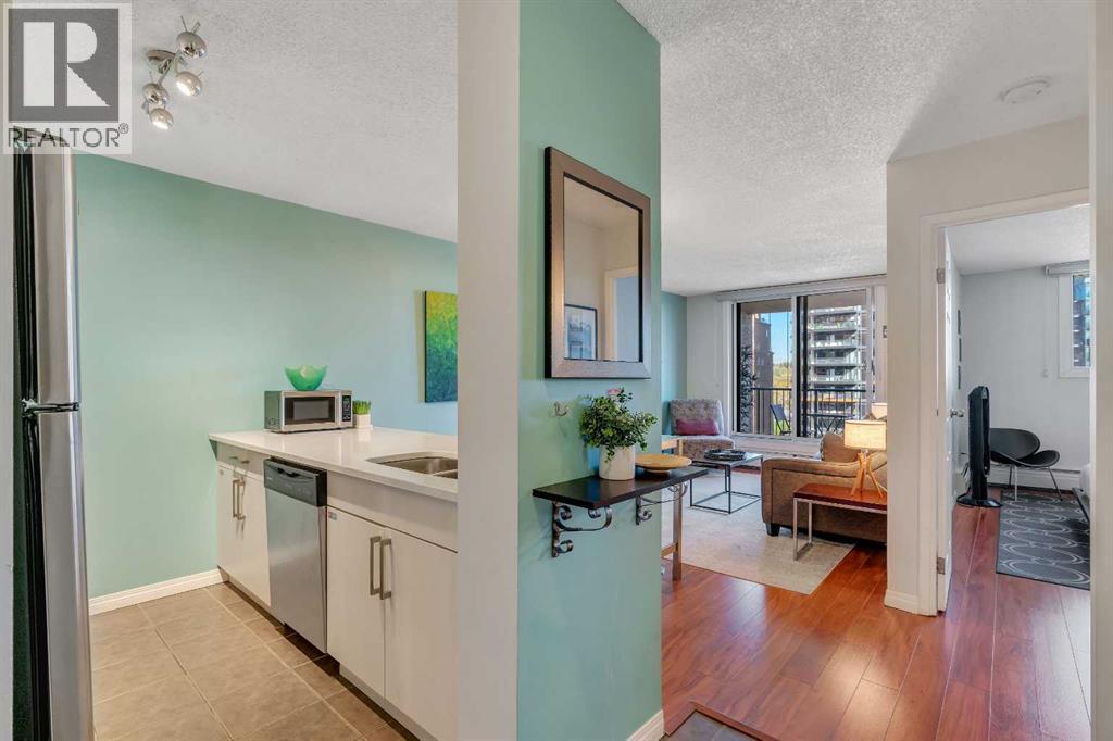 815, 738 3 Avenue Sw, Calgary, Alberta  T2P 0G7 - Photo 5 - A2268538