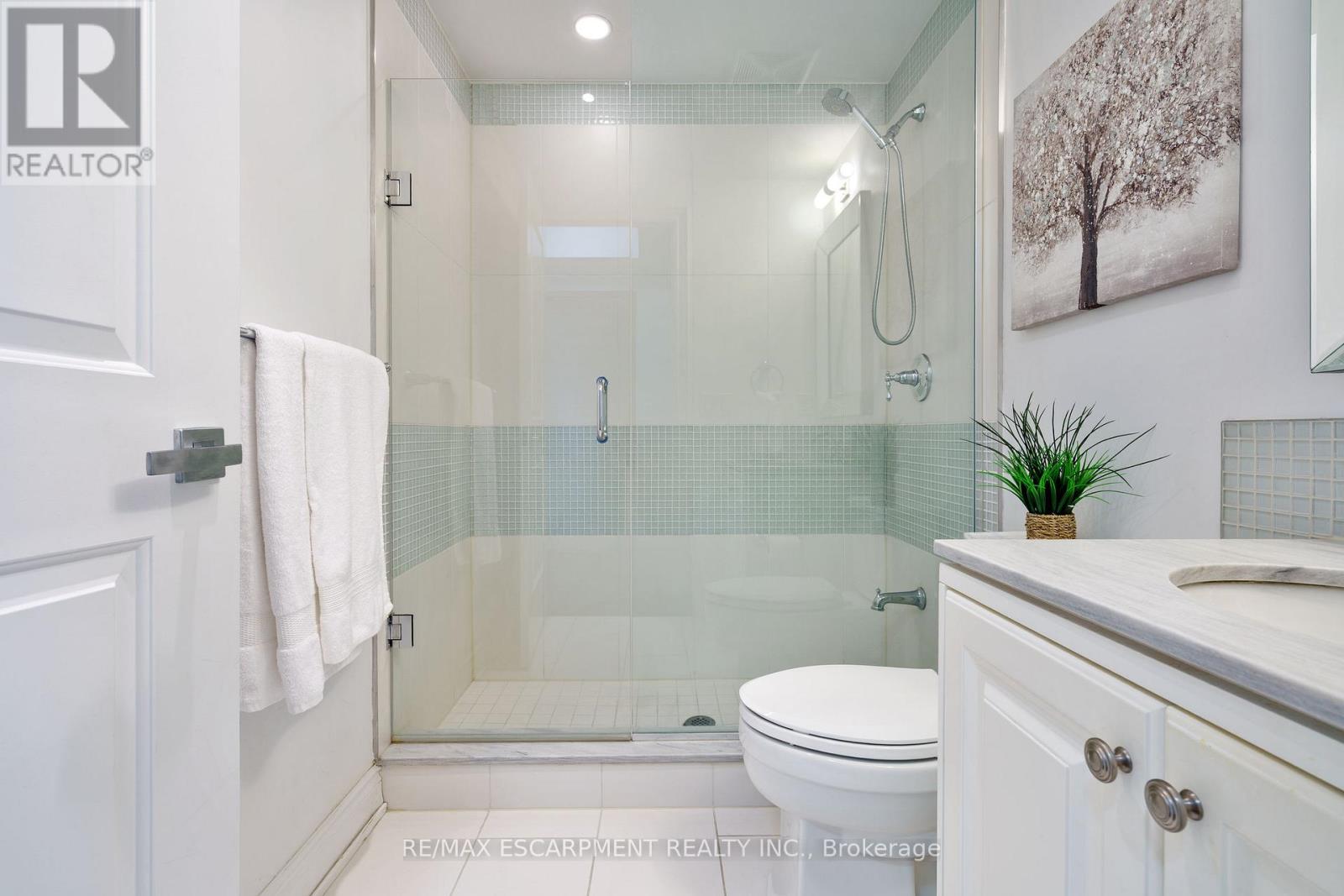 307 - 3500 Lakeshore Road W, Oakville, Ontario L6L 0B5 - Photo 22 - W12521326