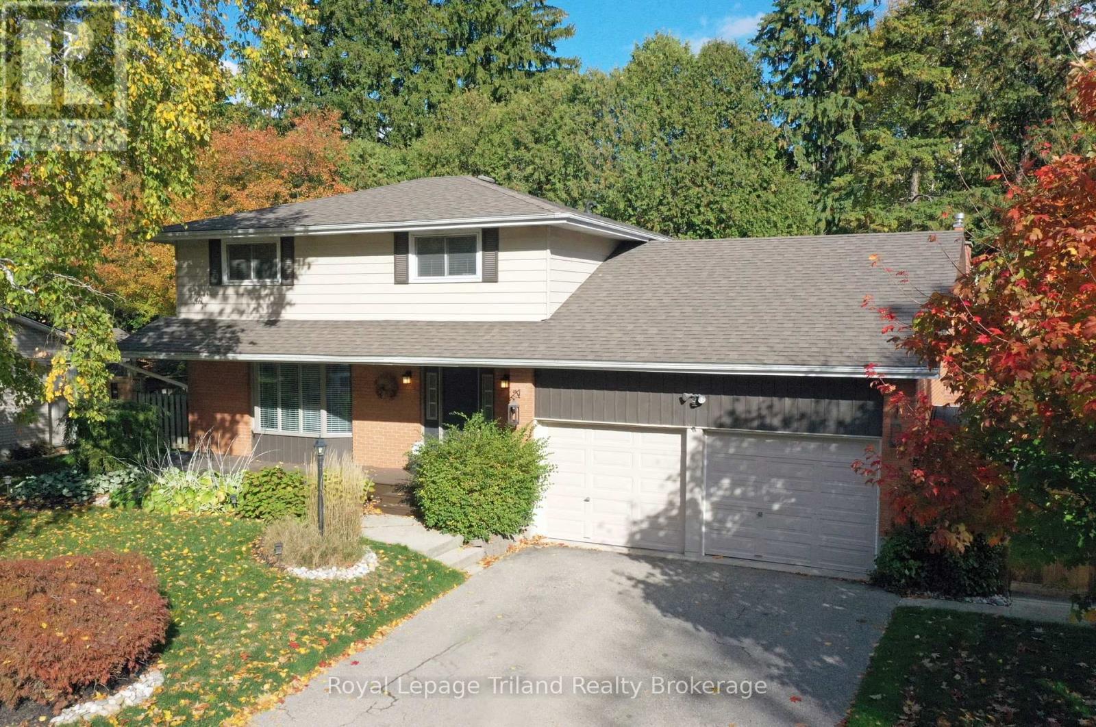 444 Lee Avenue, Woodstock, Ontario N4S 6Y3 - Photo 2 - X12476996