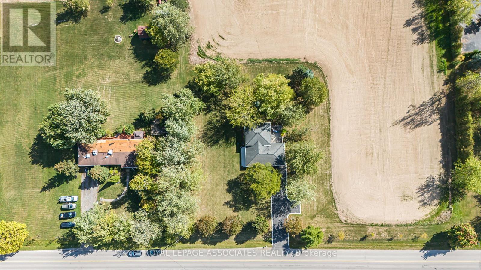 2371 Hendershot Road, Hamilton, Ontario L0R 1C0 - Photo 40 - X12466477