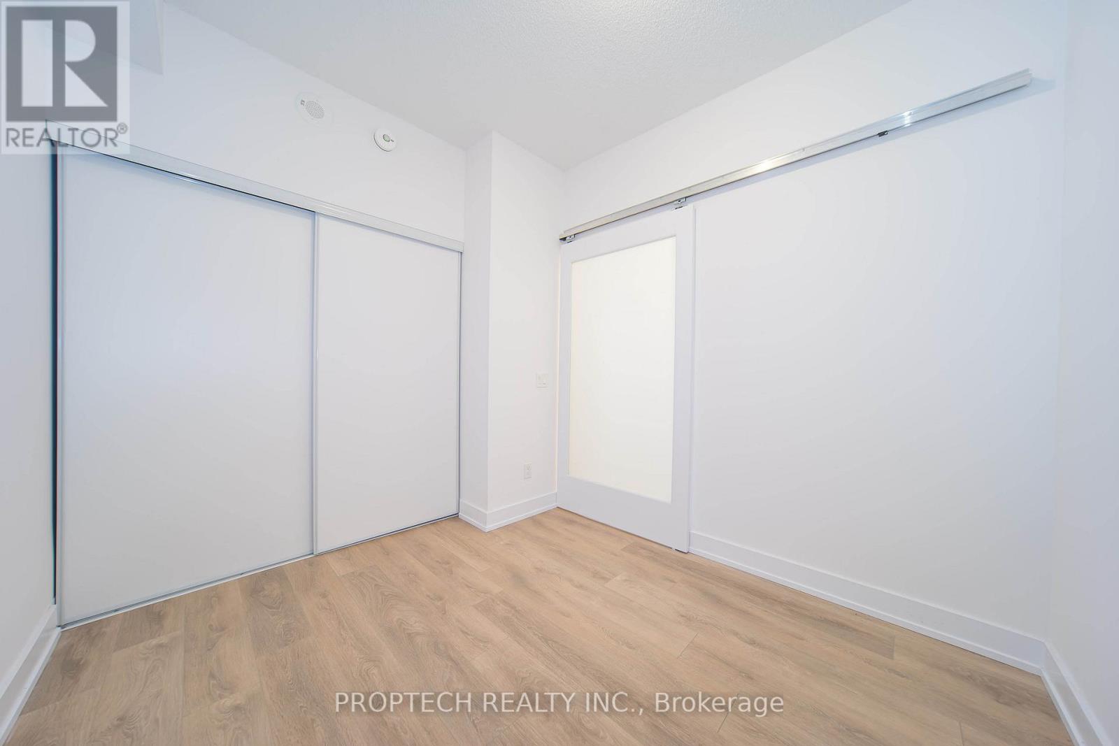 207 - 128 Fairview Mall Drive, Toronto, Ontario  M2J 0E8 - Photo 14 - C12522282