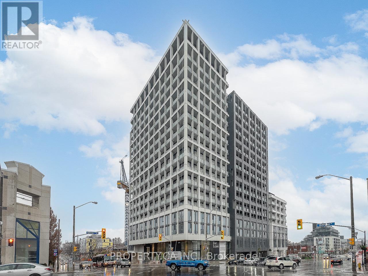1019 - 2020 BATHURST STREET, Toronto, Ontario