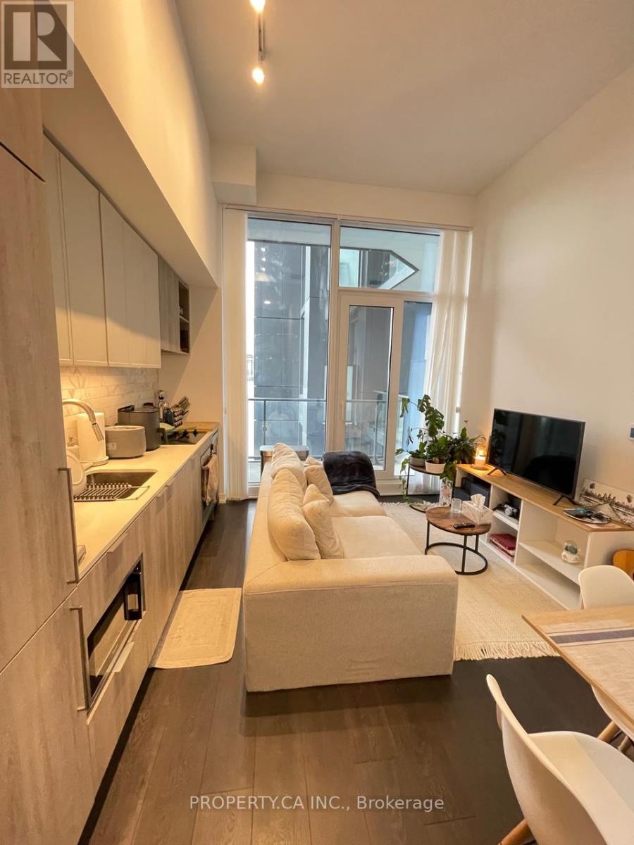 1019 - 2020 Bathurst Street, Toronto, Ontario  M5P 0A6 - Photo 4 - C12522346