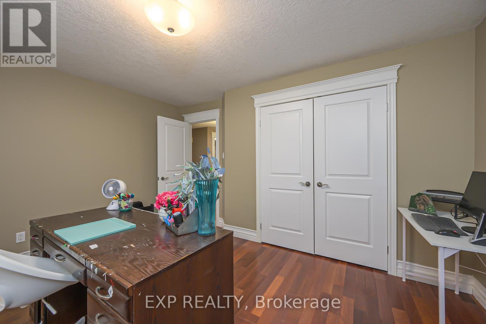 22 Farmhouse Road, London East, Ontario  N5Y 5M4 - Photo 23 - X12522448