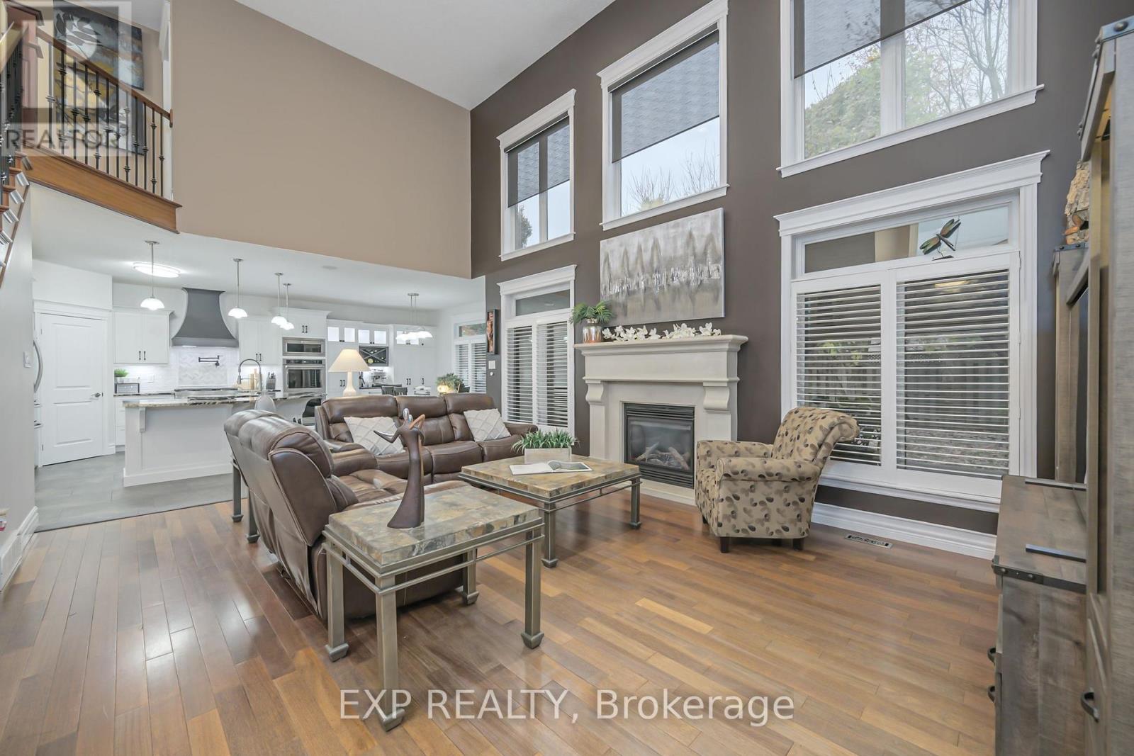 22 Farmhouse Road, London East, Ontario  N5Y 5M4 - Photo 6 - X12522448