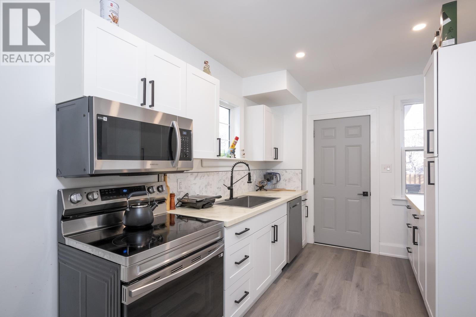 236 Syndicate Ave N, Thunder Bay, Ontario  P7C 3V8 - Photo 12 - TB253424