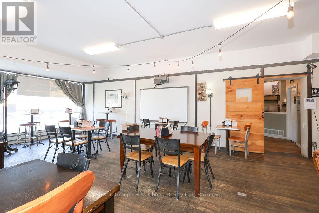 8 Woodstock Street N, East Zorra-Tavistock, Ontario N0B 2R0 - Photo 12 - X12522420