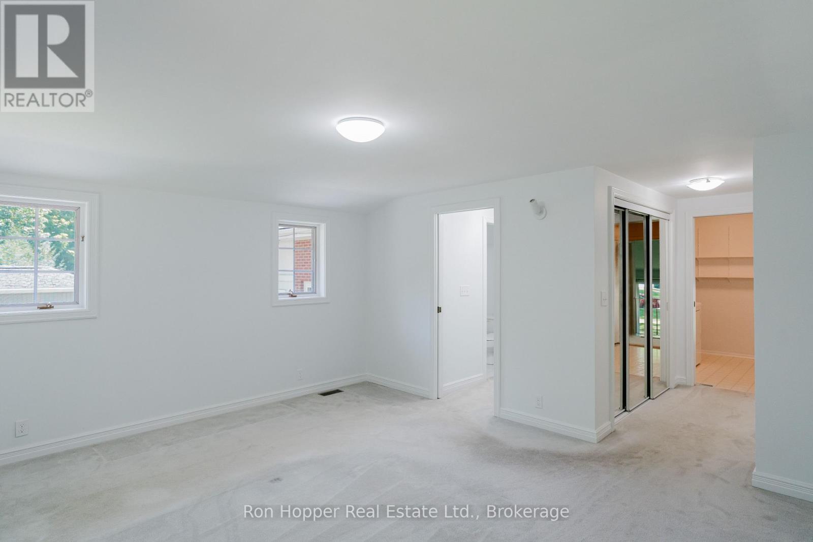 345 6th Avenue E, Owen Sound, Ontario N4K 2T7 - Photo 12 - X12522558