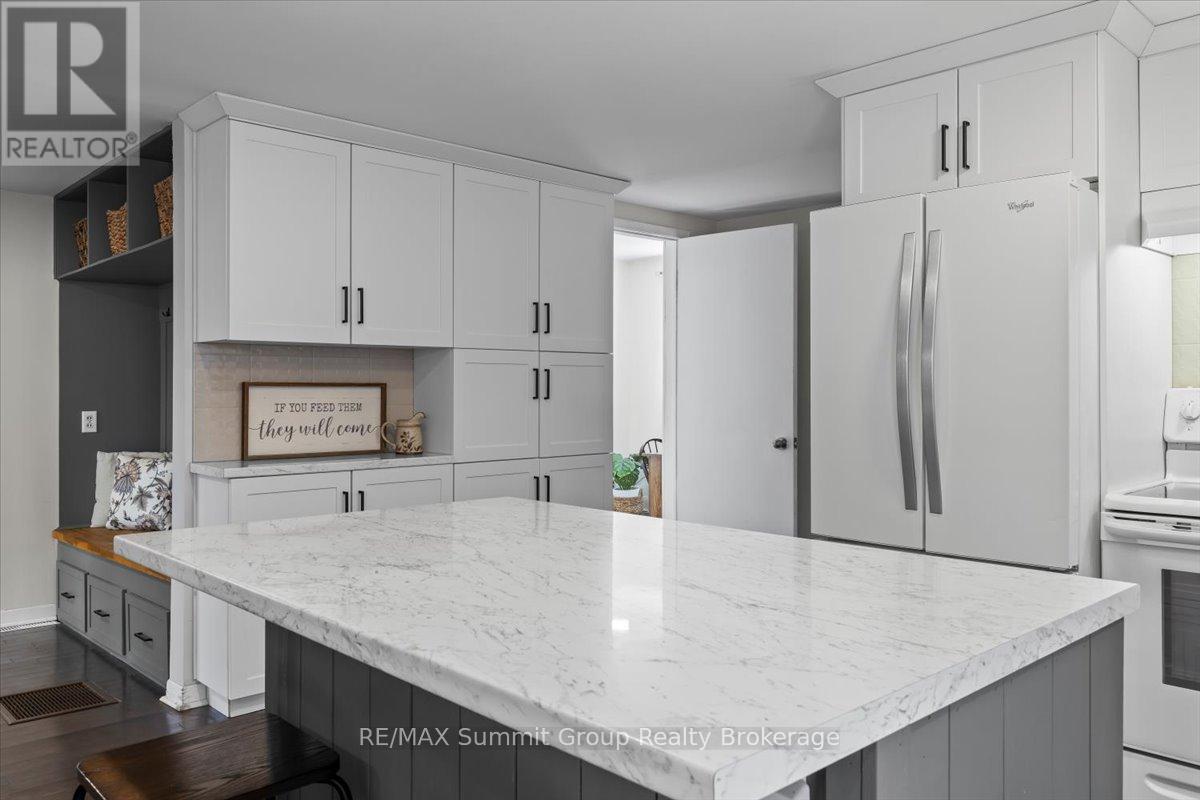 143 River Road, Grey Highlands, Ontario N0C 1C0 - Photo 7 - X12522620