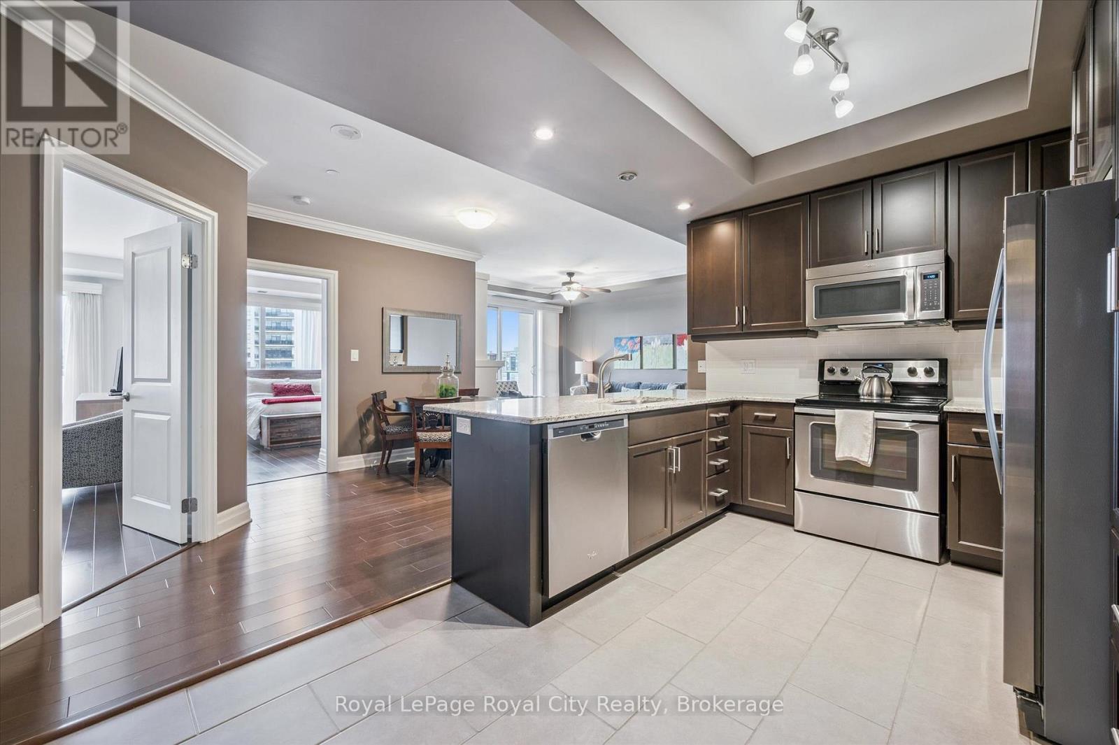 606 - 160 Macdonell Street, Guelph, Ontario N1H 0A9 - Photo 13 - X12522668