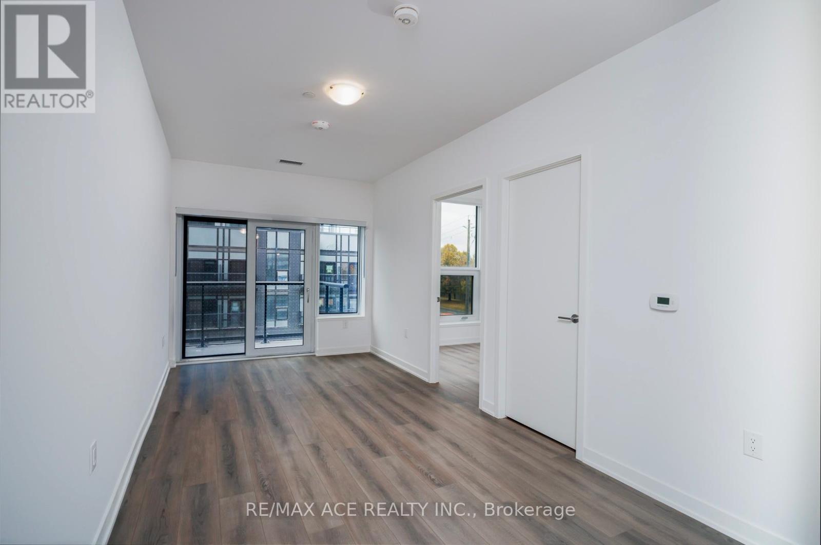 321 - 7439 Kingston Road, Toronto, Ontario  M1B 5S3 - Photo 5 - E12522242