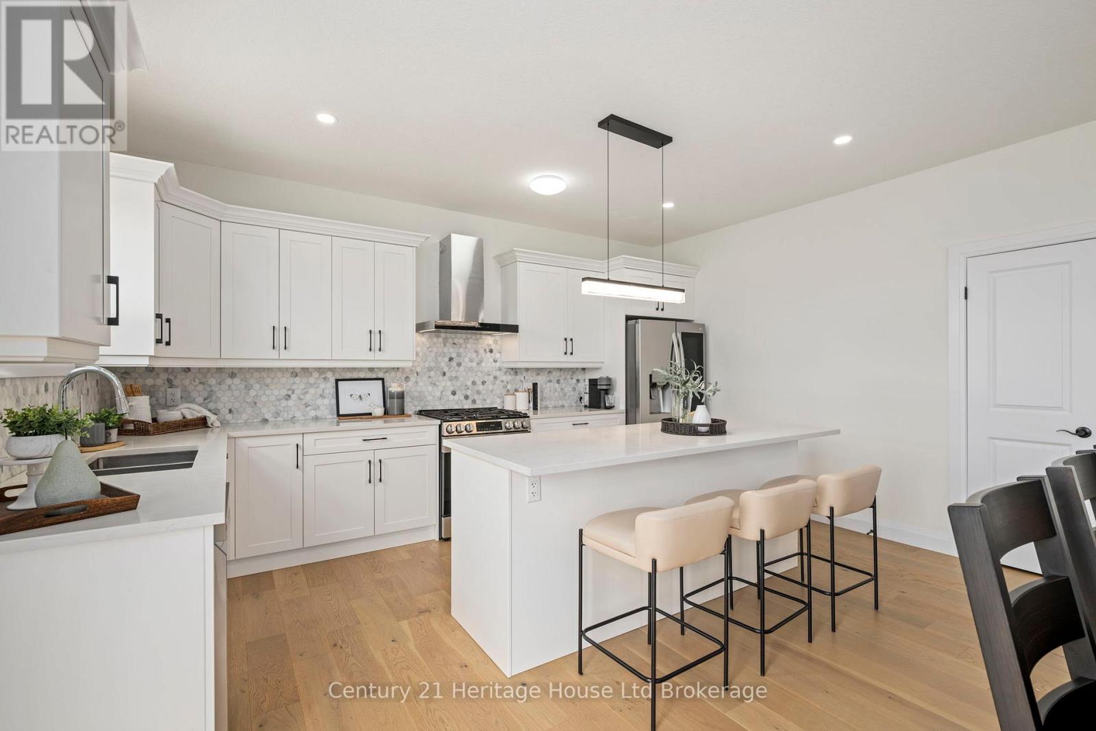 2363 Bakervilla Street, London South, Ontario  N6P 0H4 - Photo 13 - X12522442