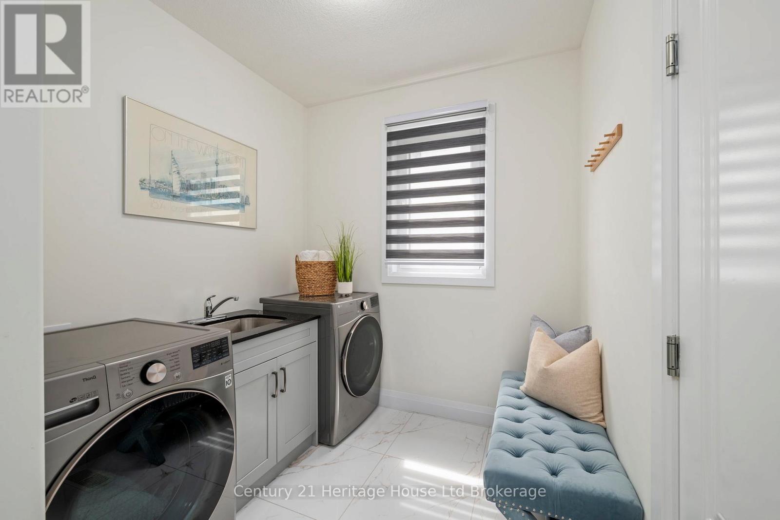 2363 Bakervilla Street, London South, Ontario  N6P 0H4 - Photo 17 - X12522442