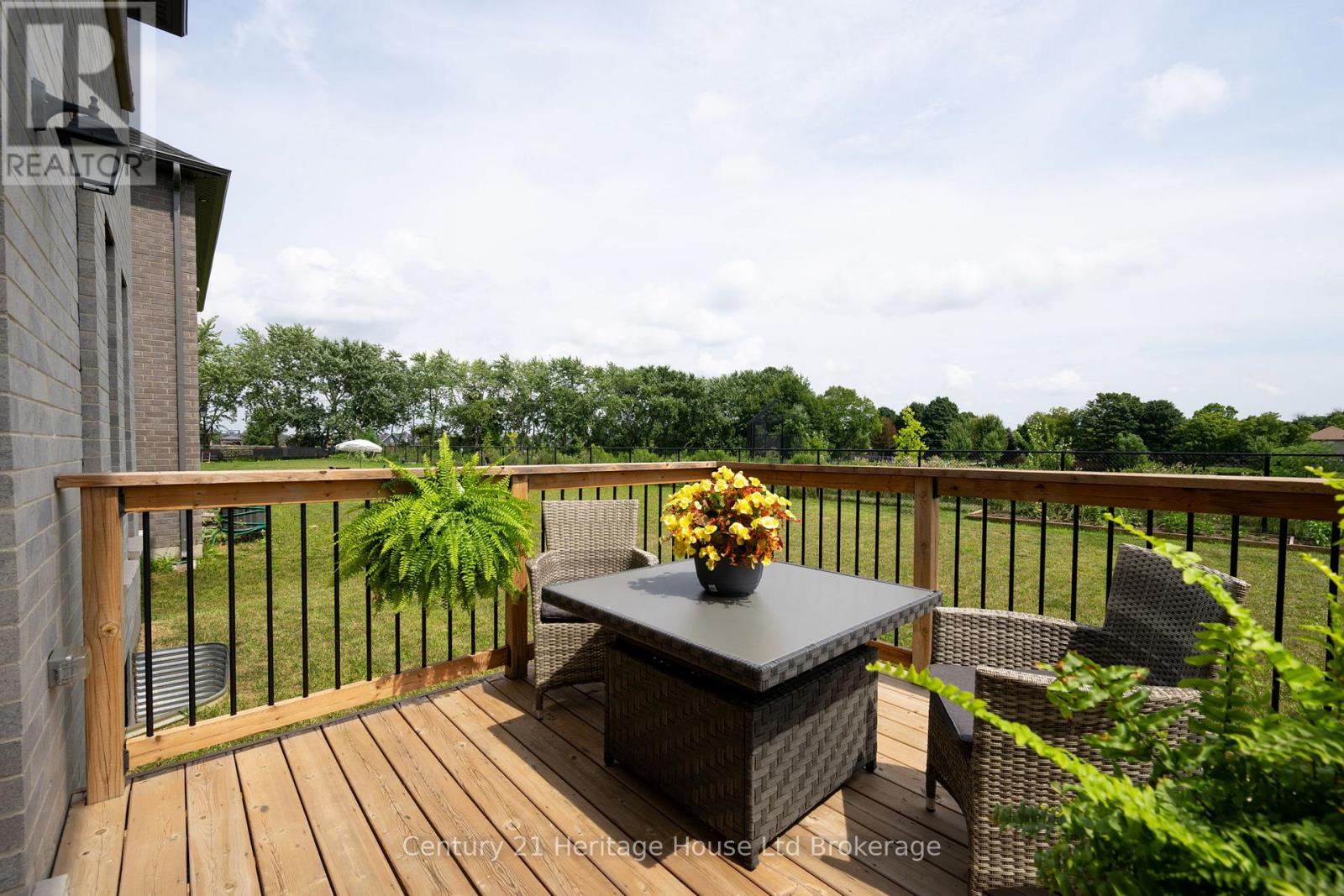 2363 Bakervilla Street, London South, Ontario  N6P 0H4 - Photo 33 - X12522442