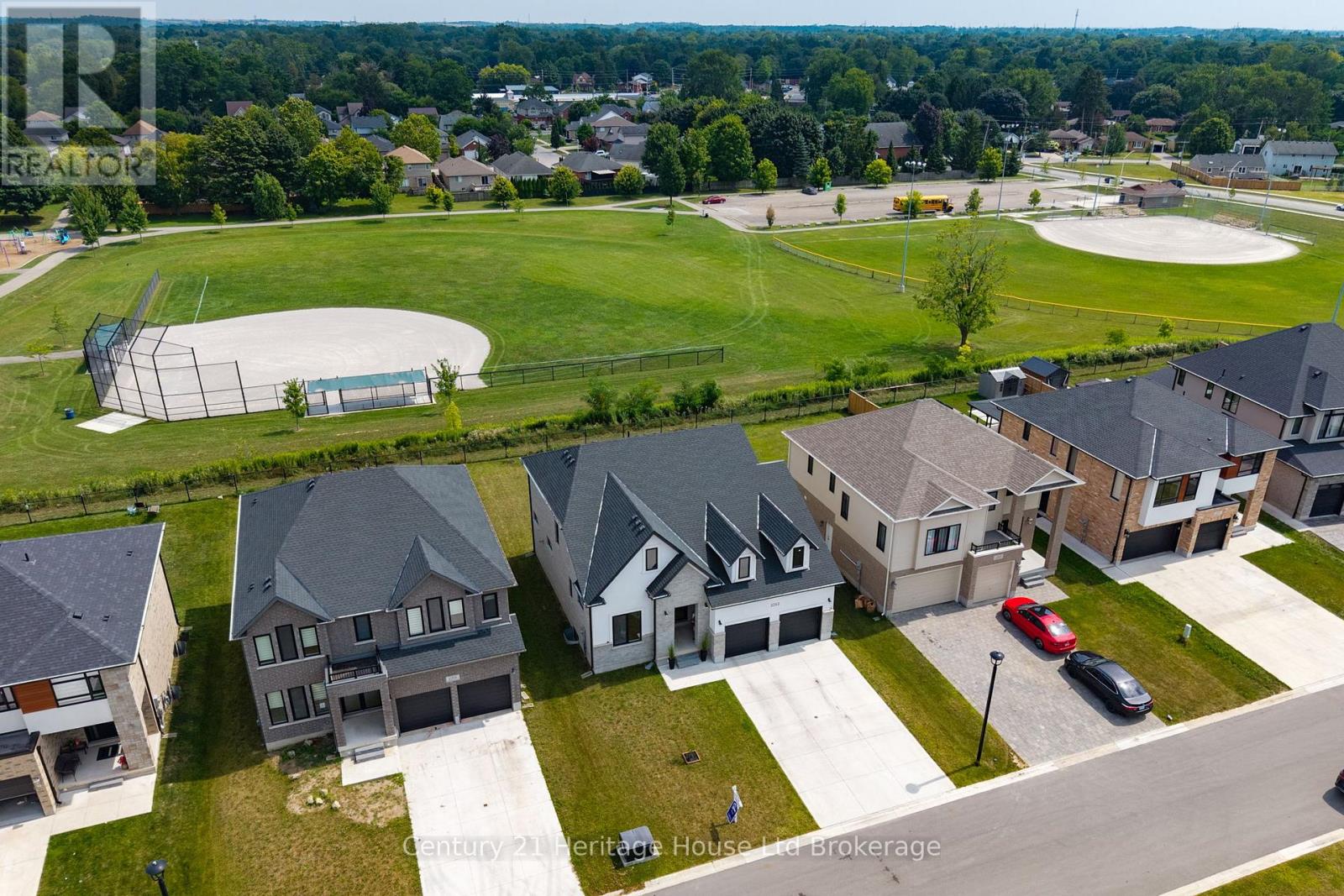 2363 Bakervilla Street, London South, Ontario  N6P 0H4 - Photo 41 - X12522442