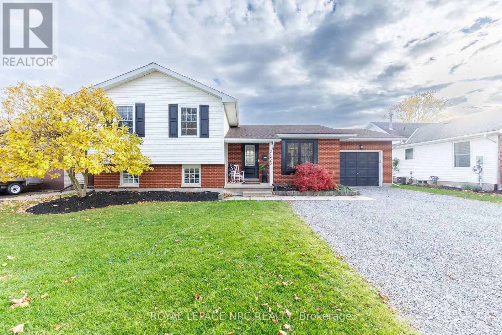 2455 Coral Avenue, Fort Erie, Ontario  L0S 1S0 - Photo 1 - X12522364