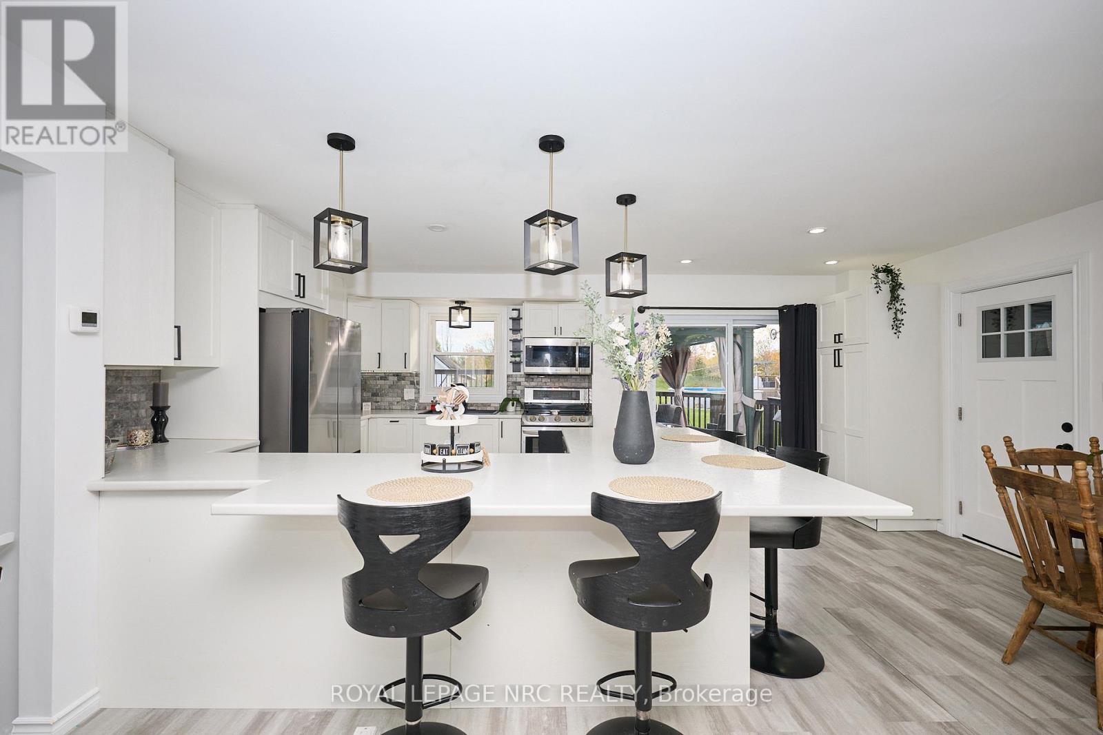 2455 Coral Avenue, Fort Erie, Ontario  L0S 1S0 - Photo 18 - X12522364