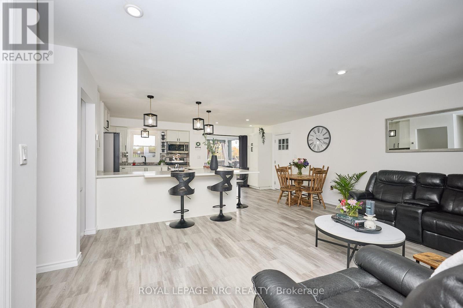 2455 Coral Avenue, Fort Erie, Ontario  L0S 1S0 - Photo 25 - X12522364