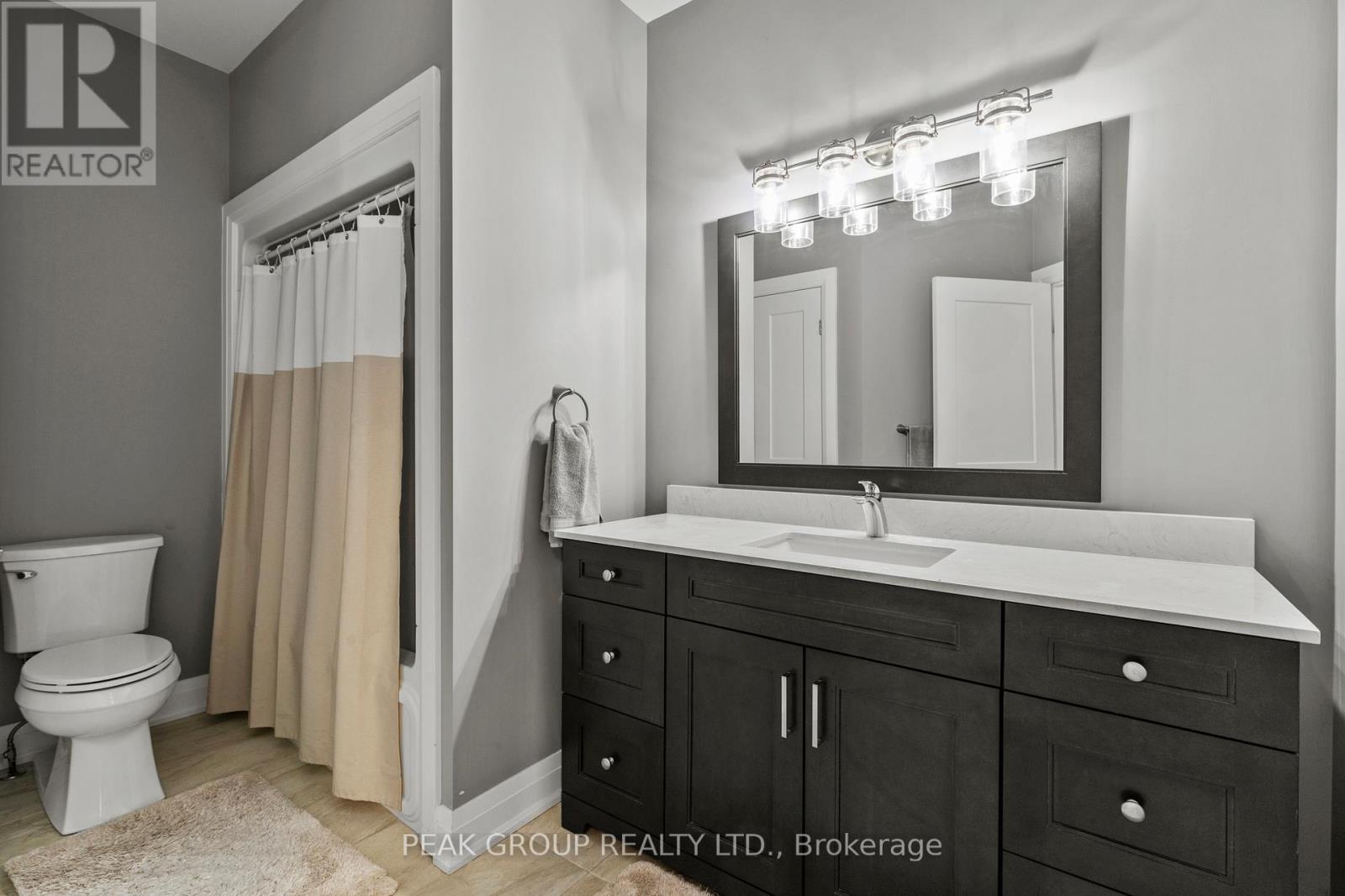 398 Aqueduct Street, Welland, Ontario  L3C 0H3 - Photo 26 - X12522426