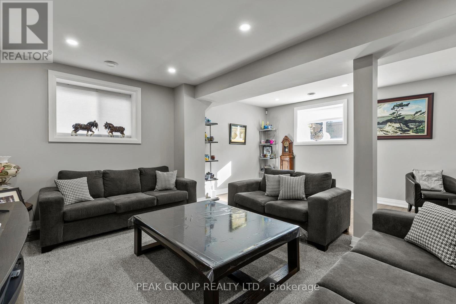 398 Aqueduct Street, Welland, Ontario  L3C 0H3 - Photo 31 - X12522426