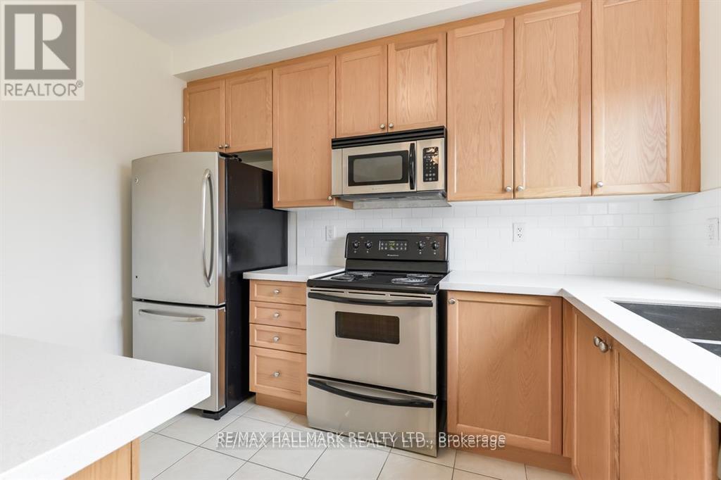 102 - 15 Old Colony Road, Richmond Hill, Ontario  L4E 4L5 - Photo 11 - N12522210