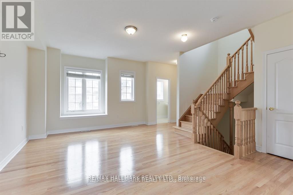 102 - 15 Old Colony Road, Richmond Hill, Ontario  L4E 4L5 - Photo 16 - N12522210