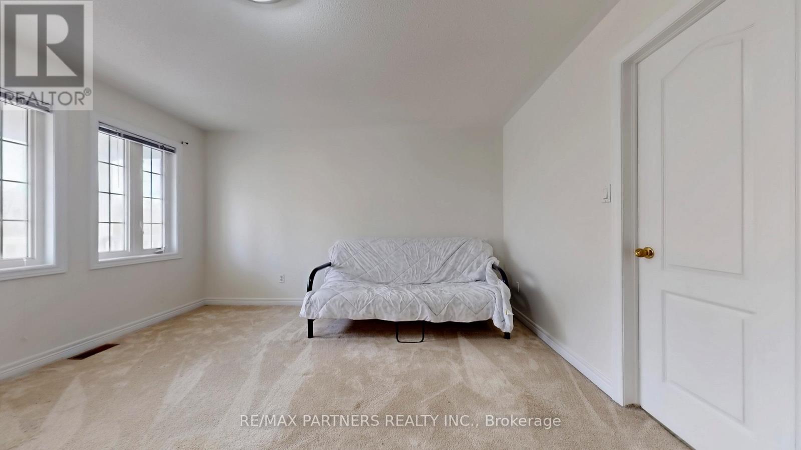 240 Swan Park Road, Markham, Ontario L6E 0B1 - Photo 41 - N12522302