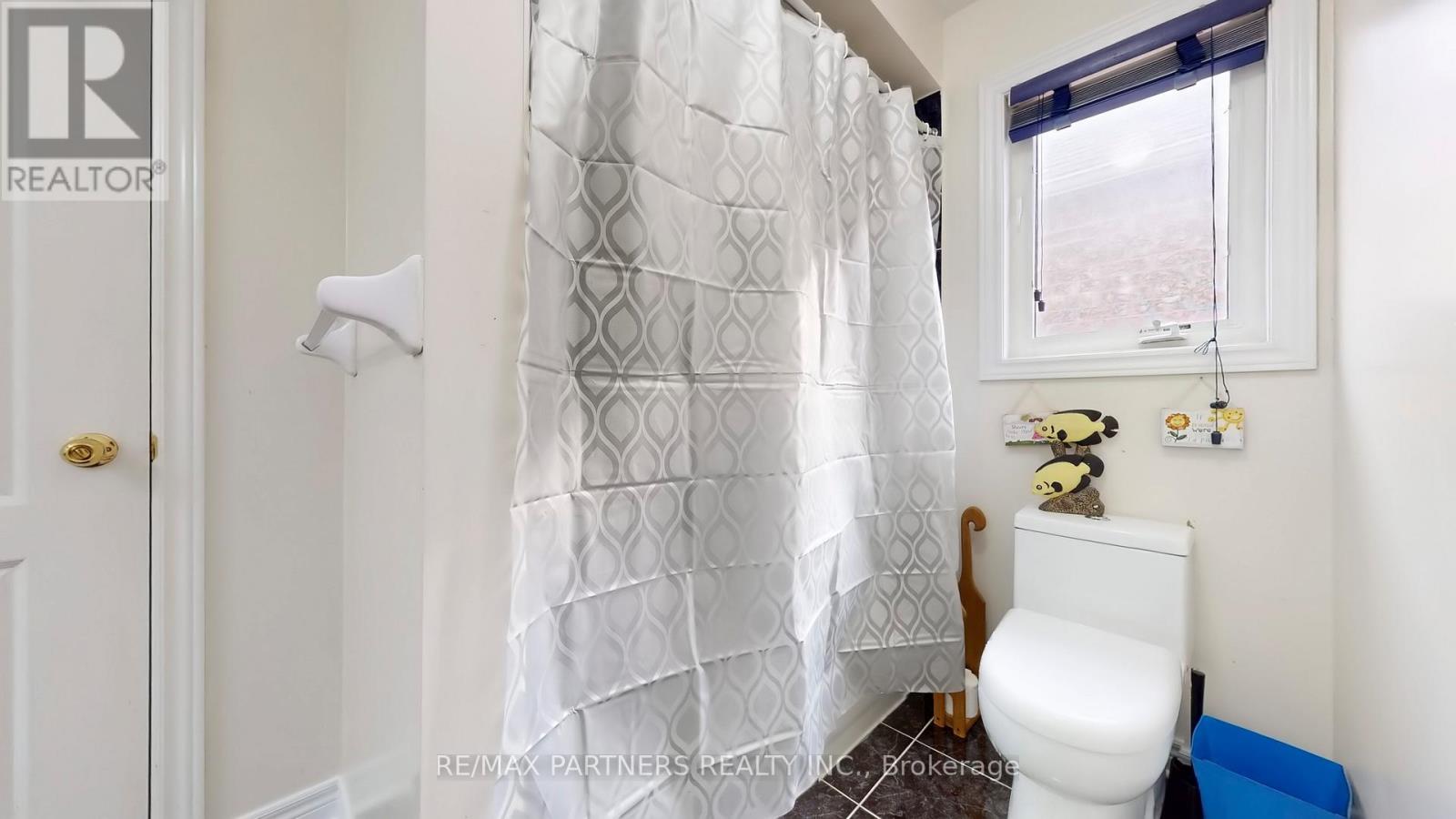 240 Swan Park Road, Markham, Ontario L6E 0B1 - Photo 44 - N12522302