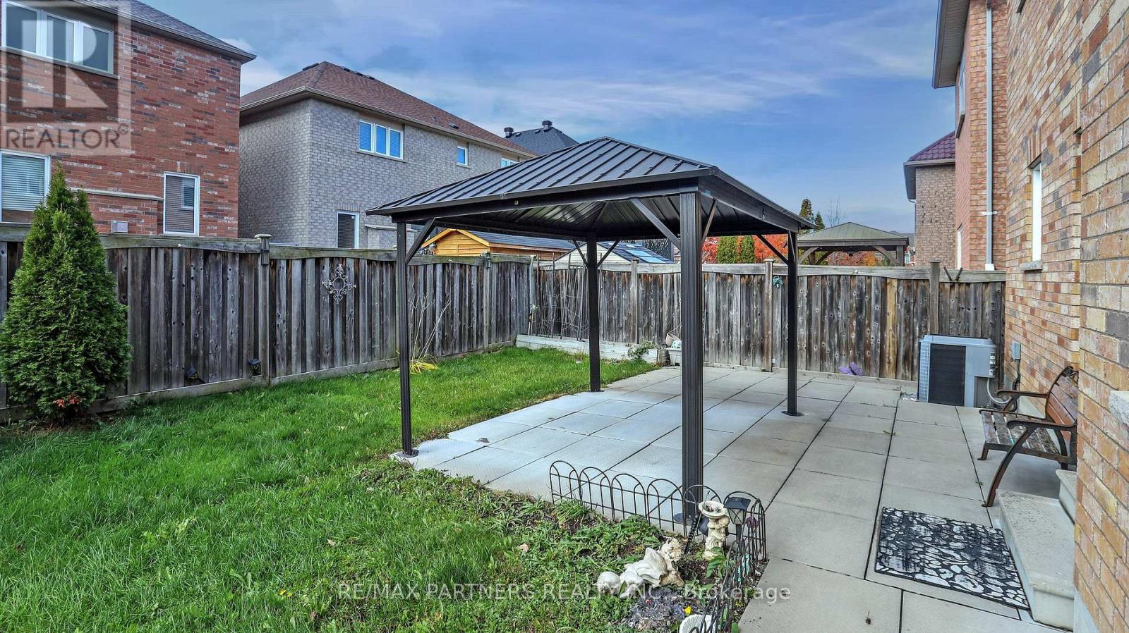 240 Swan Park Road, Markham, Ontario L6E 0B1 - Photo 47 - N12522302