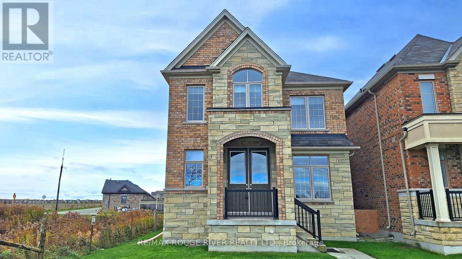 2732 DONALD COUSENS PARKWAY, Markham, Ontario