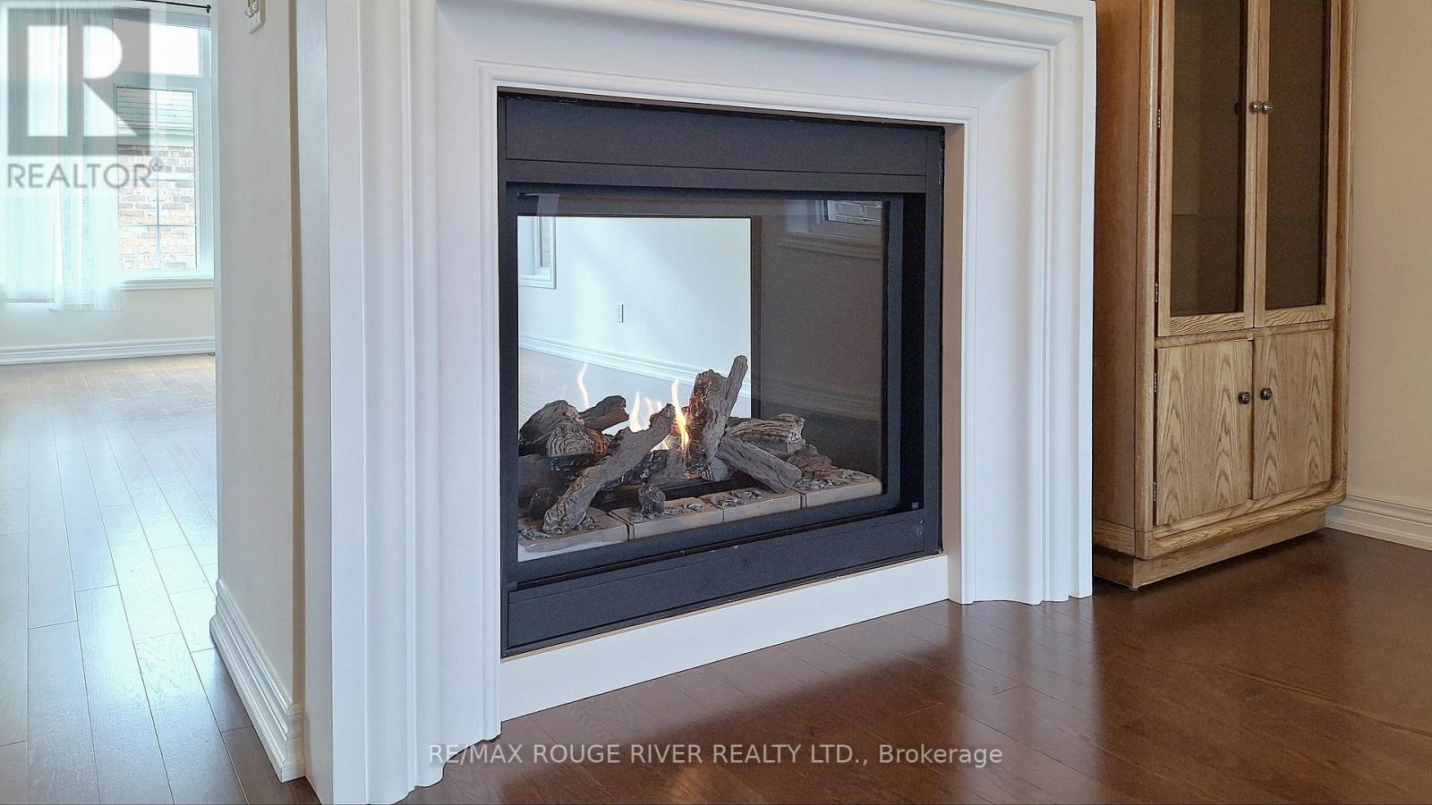 2732 Donald Cousens Parkway, Markham, Ontario  L6B 0X9 - Photo 10 - N12522344