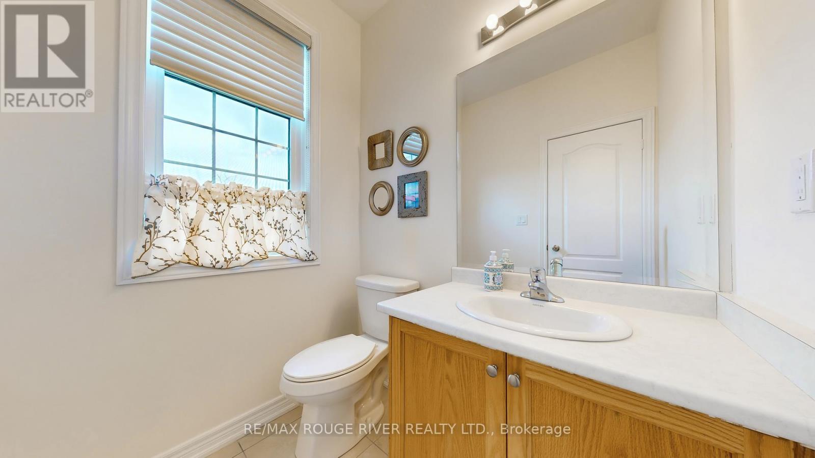 2732 Donald Cousens Parkway, Markham, Ontario  L6B 0X9 - Photo 19 - N12522344