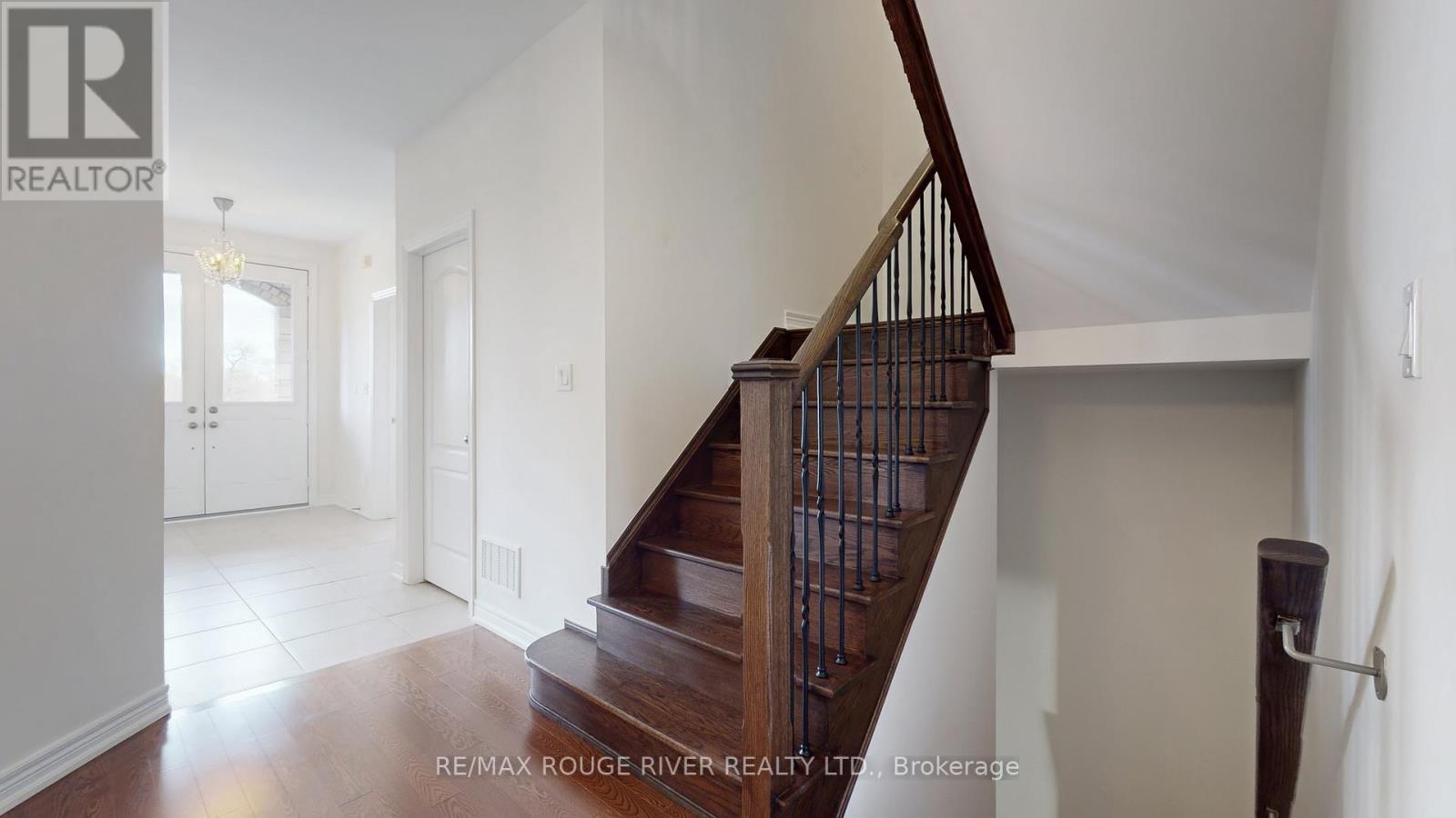 2732 Donald Cousens Parkway, Markham, Ontario  L6B 0X9 - Photo 20 - N12522344