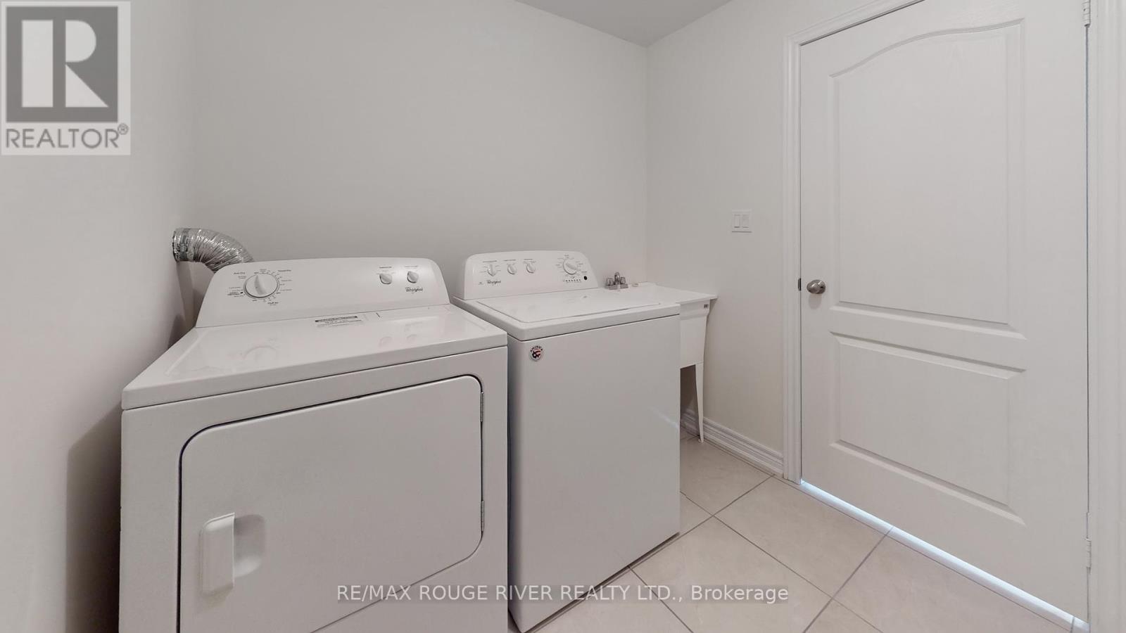 2732 Donald Cousens Parkway, Markham, Ontario  L6B 0X9 - Photo 36 - N12522344