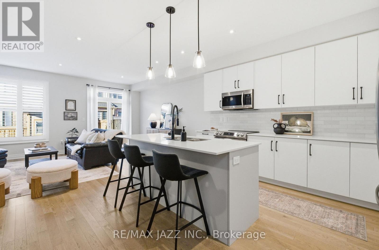 127 Laing Drive, Whitby, Ontario  L1P 0N5 - Photo 14 - E12522570