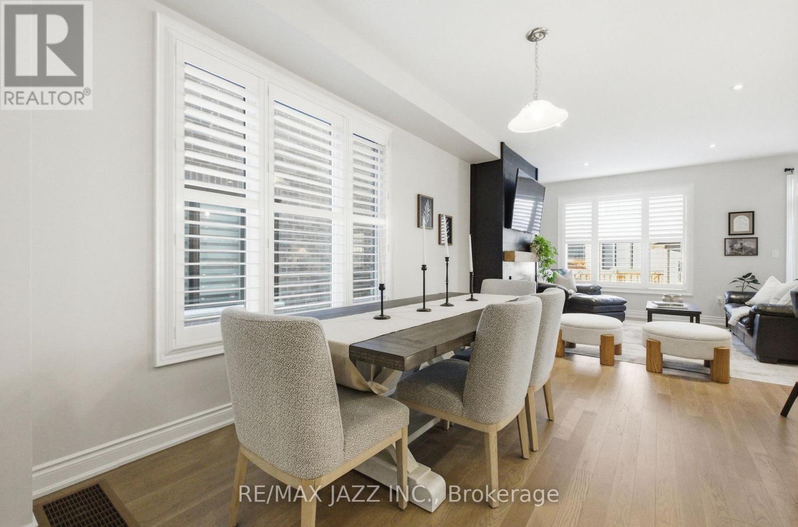 127 Laing Drive, Whitby, Ontario  L1P 0N5 - Photo 6 - E12522570