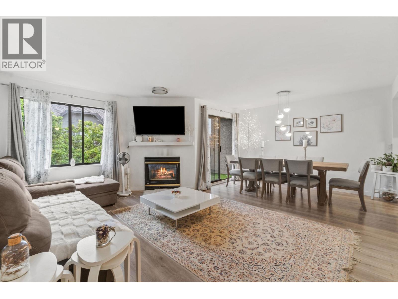 23 2133 ST. GEORGES AVENUE, North Vancouver, British Columbia