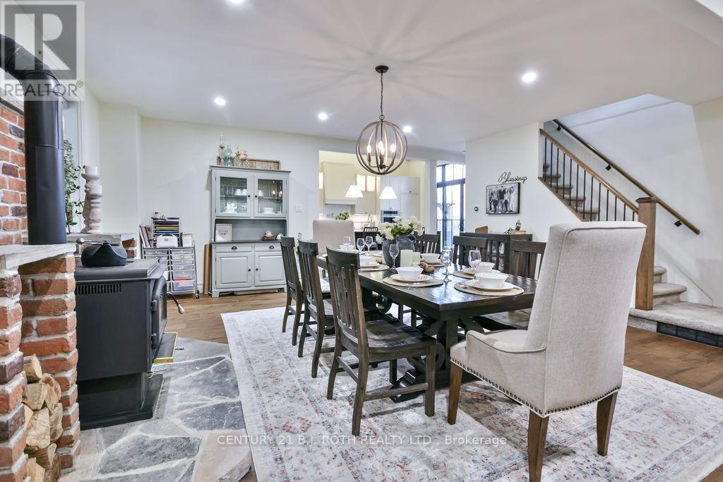 1803 Old Second Road N, Springwater, Ontario L0L 2K0 - Photo 16 - S12522312