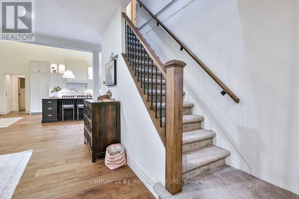 1803 Old Second Road N, Springwater, Ontario L0L 2K0 - Photo 24 - S12522312