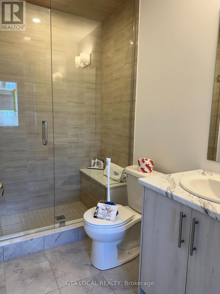 31 Pumpkin Corner Crescent, Barrie, Ontario  L9J 0C2 - Photo 9 - S12522330