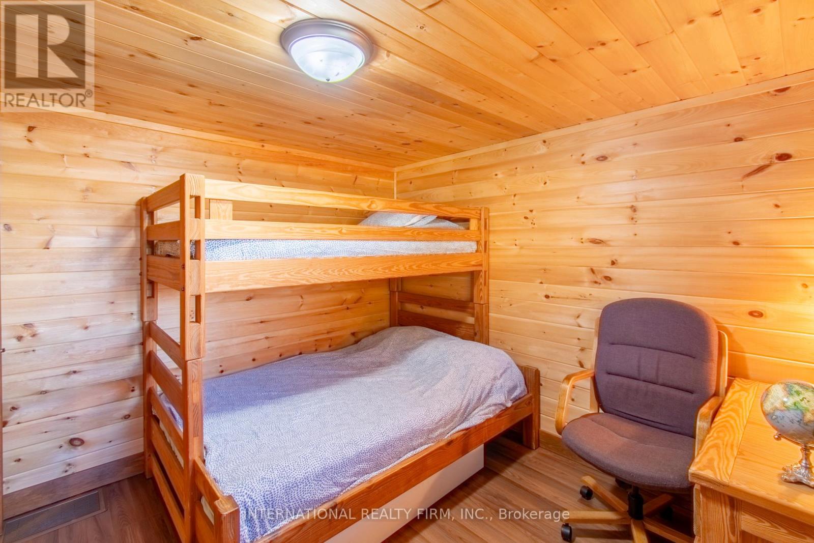 98 33rd Street N, Wasaga Beach, Ontario L9Z 2B9 - Photo 28 - S12522342