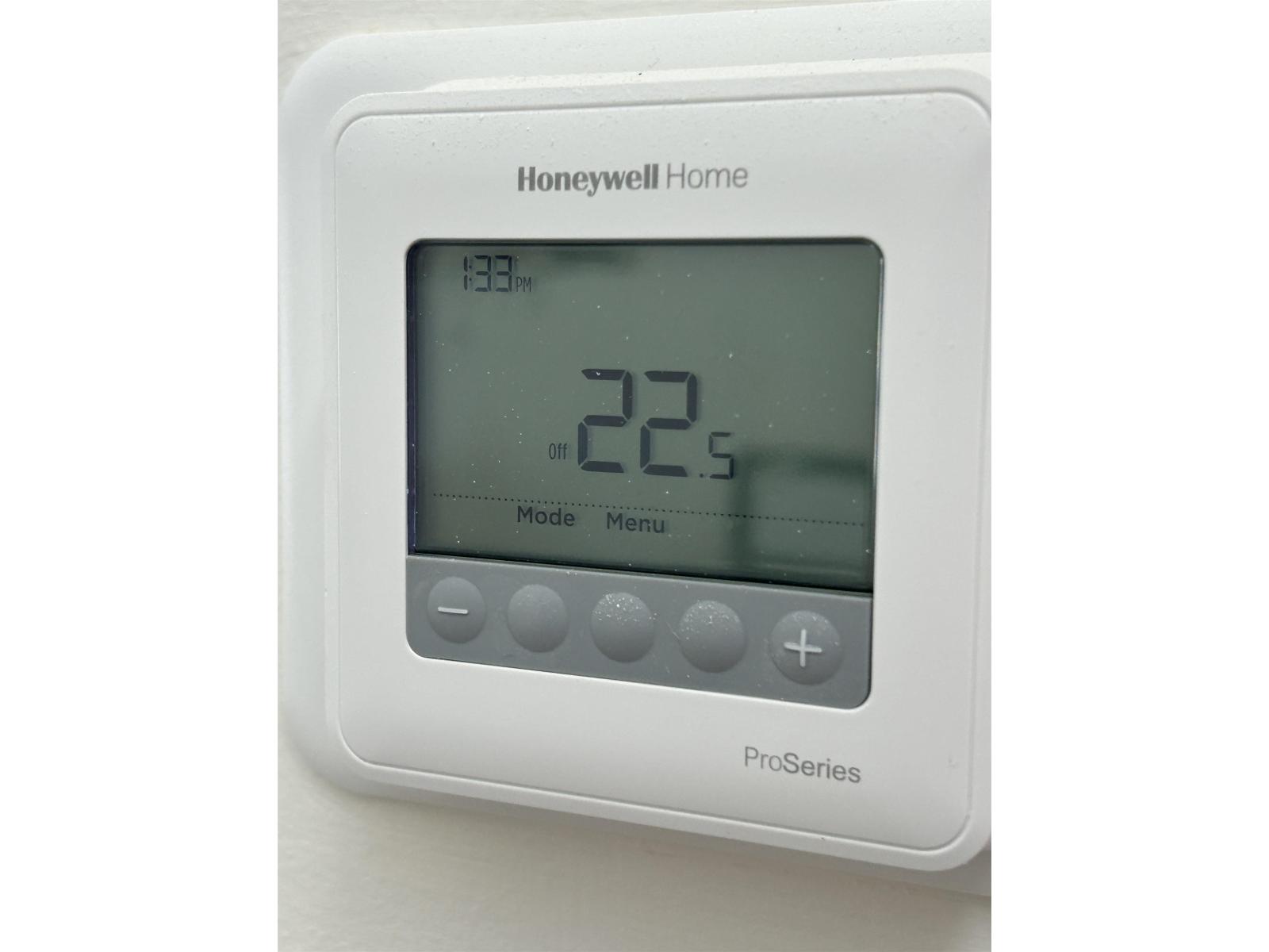 303 15255 18 Avenue, Surrey, British Columbia  V4A 1W9 - Photo 17 - R3046455