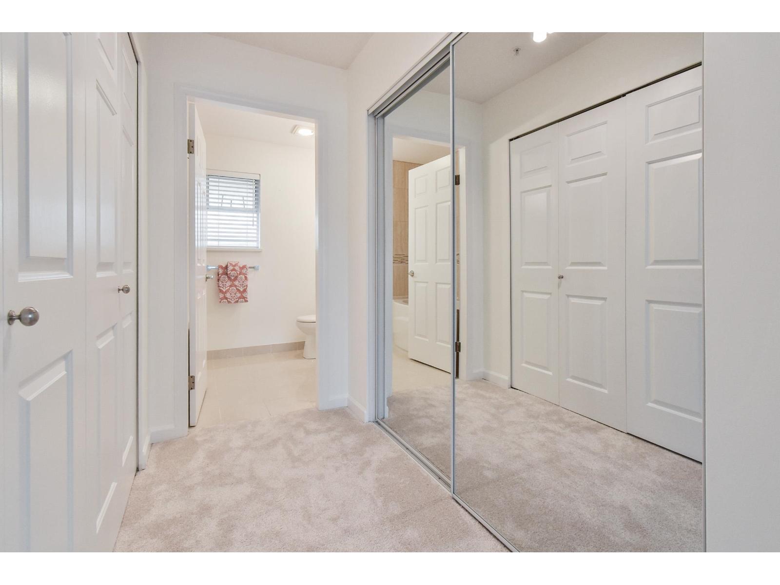 303 15255 18 Avenue, Surrey, British Columbia  V4A 1W9 - Photo 15 - R3046455